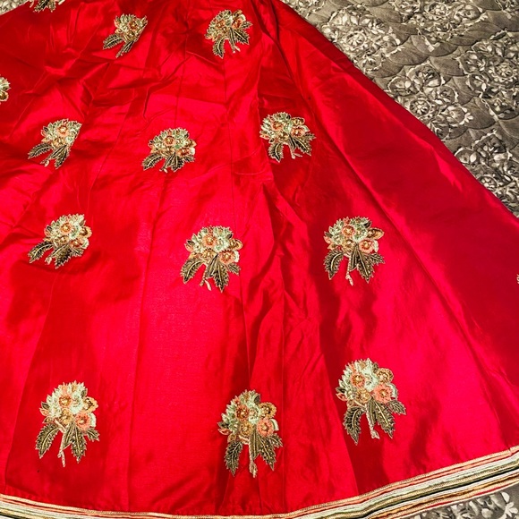 Pakistani Indian designer outfit - Picture 13 of 16